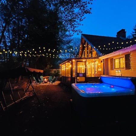 Walk To Pool & Beach - Spacious Gateway, Hot Tub, Game Room Pocono Country Place Eksteriør bilde