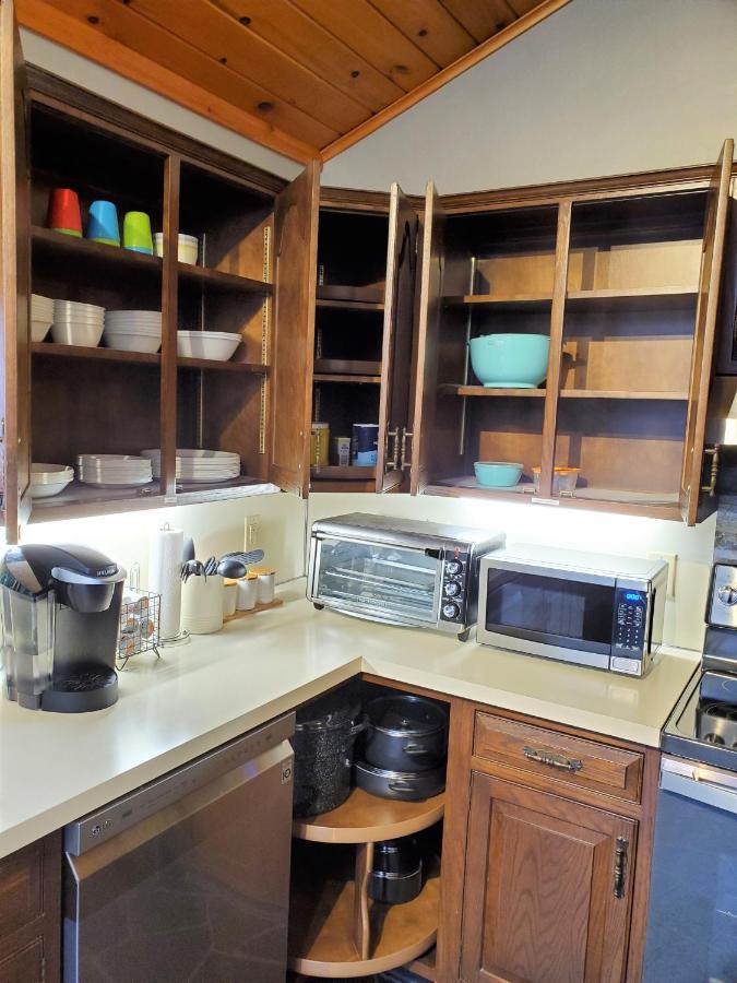 Walk To Pool & Beach - Spacious Gateway, Hot Tub, Game Room Pocono Country Place Eksteriør bilde