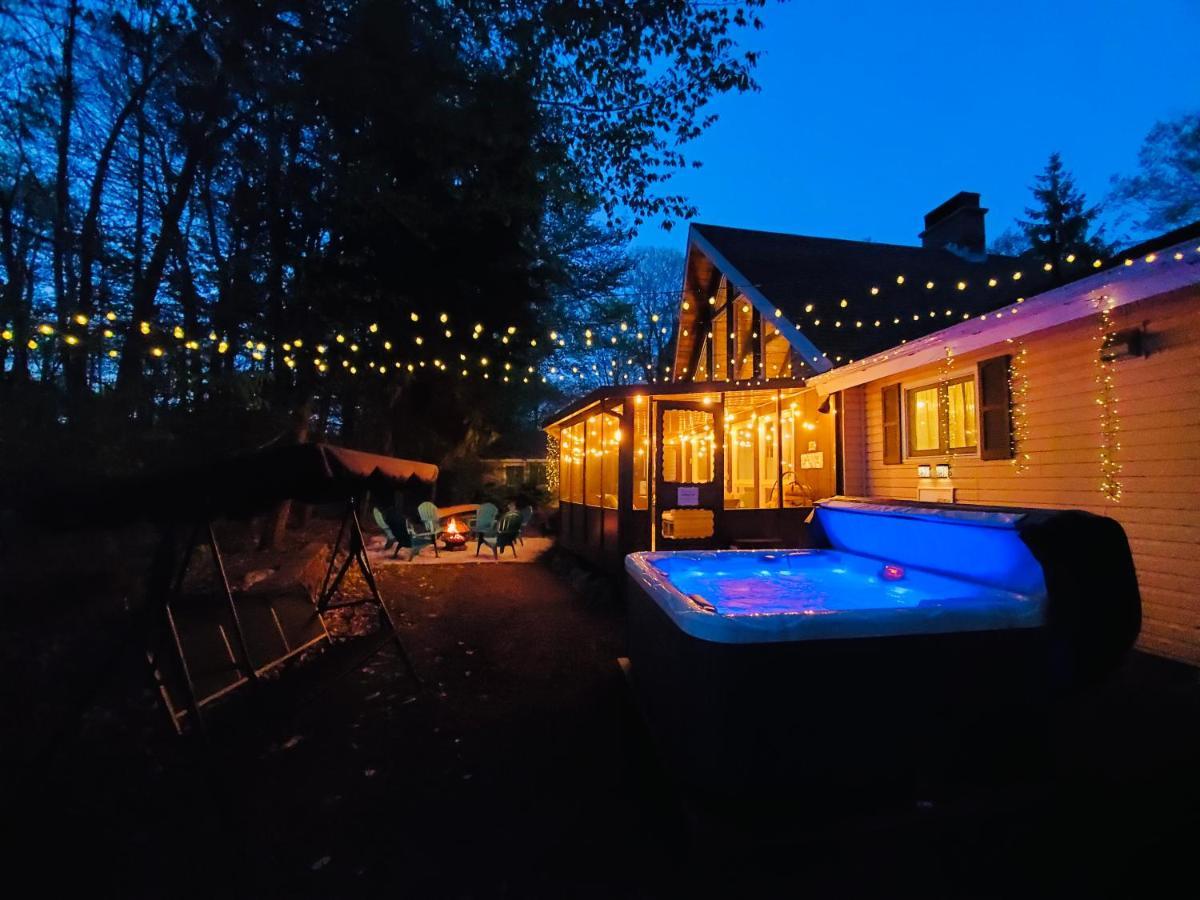Walk To Pool & Beach - Spacious Gateway, Hot Tub, Game Room Pocono Country Place Eksteriør bilde
